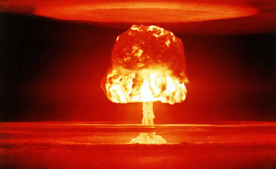 USA:s provsprängning av vätebomben Castle Romeo på Bikiniatollen.