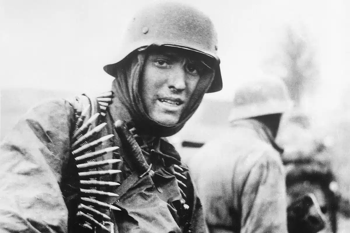 Tysk soldat vid Ardenneroffensiven