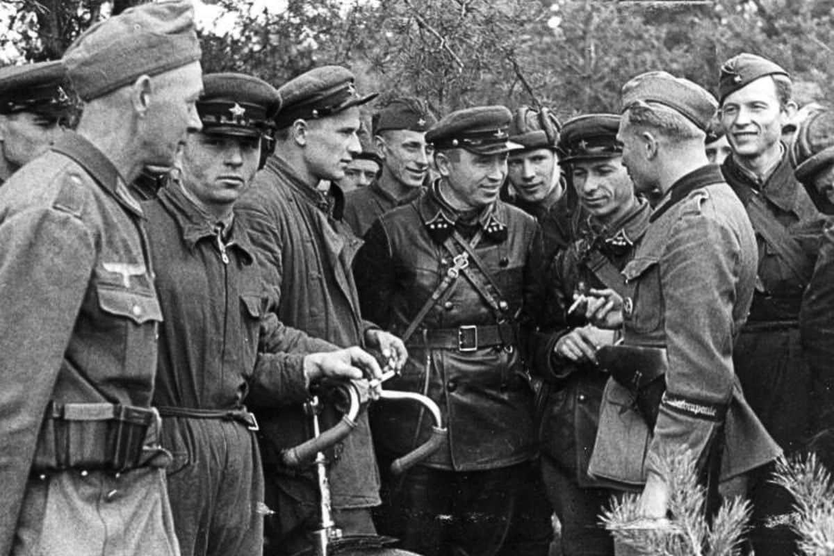 Anfallet på Polen historia nu